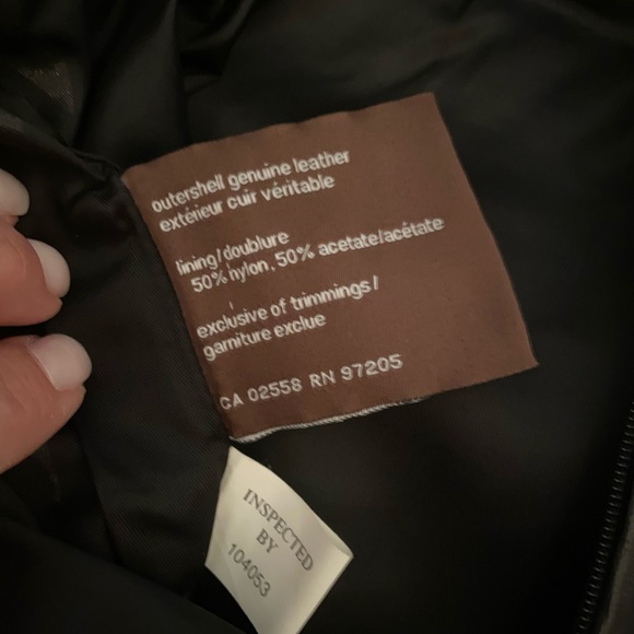 Danier leather mini skirt - Picture 6 of 8